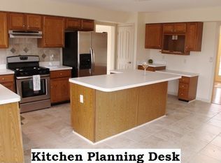 20284 Ellsworth Dr, Strongsville, OH