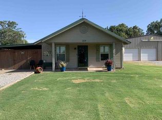 205 W South Dr, Fletcher, OK 73541