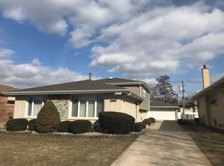 10321 S Lawler Ave, Oak Lawn, IL 60453