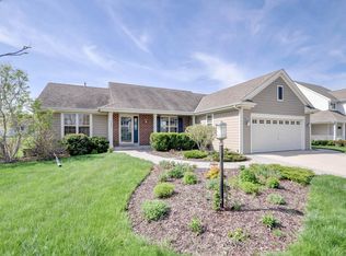 6627 Greenhill Dr, Racine, WI 53406
