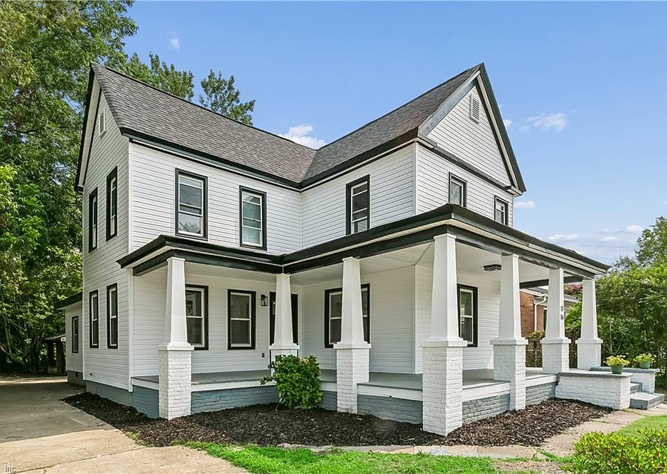 1st image of 1806 Victoria Blvd
