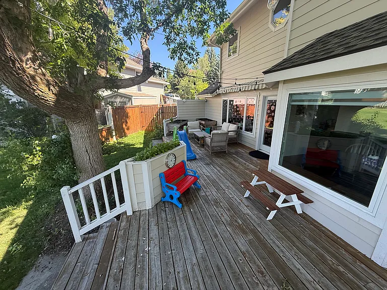 2135 Baxter Dr — Photo 35