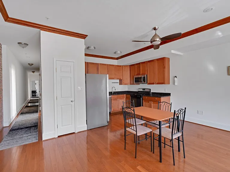 1337 Girard St NW #3 — Photo 3