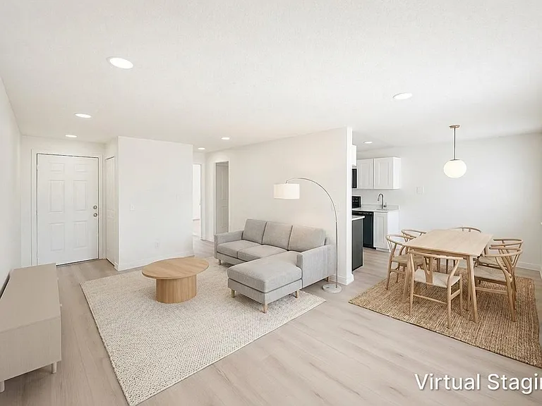 Meadowbrook Apartments — Photo 2