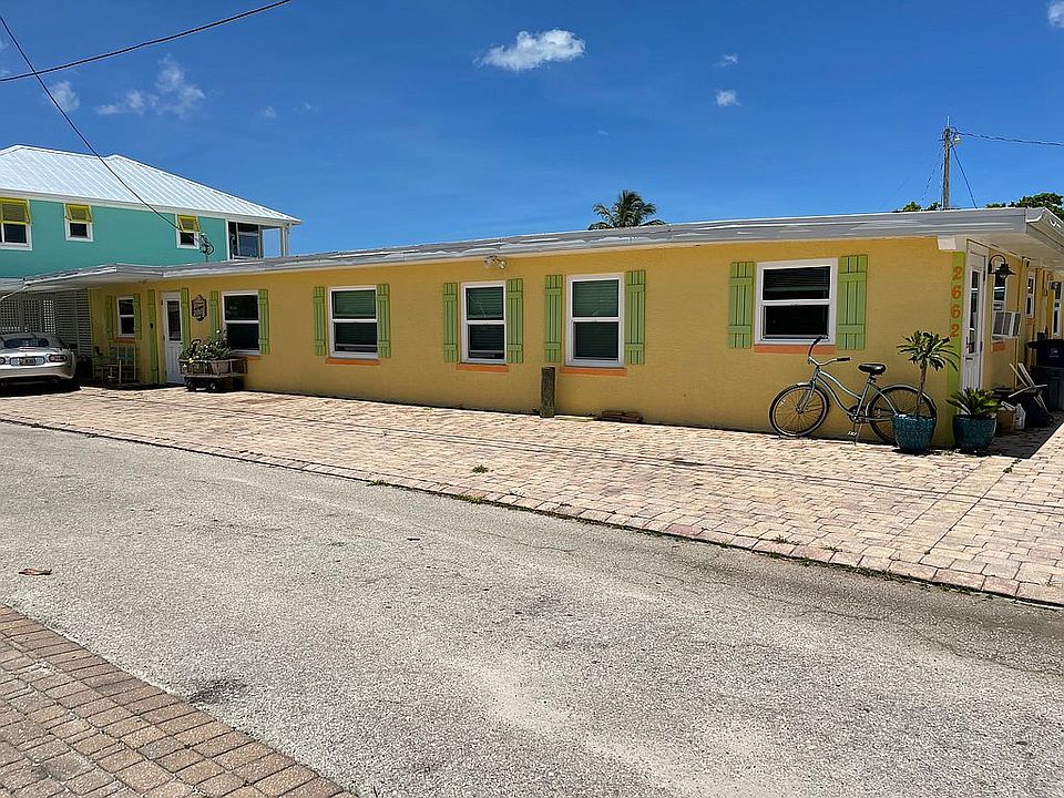 1st image of 2662/2664 Cajuput St