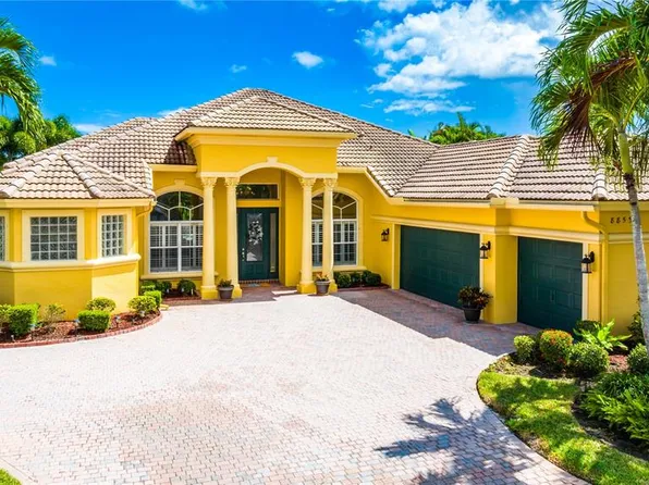 8855 SW Galardia Ct, Stuart, FL 34997
