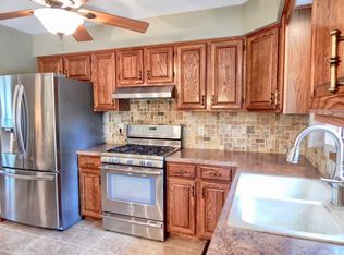 26 Roseville Rd, Williamsport, PA 17701