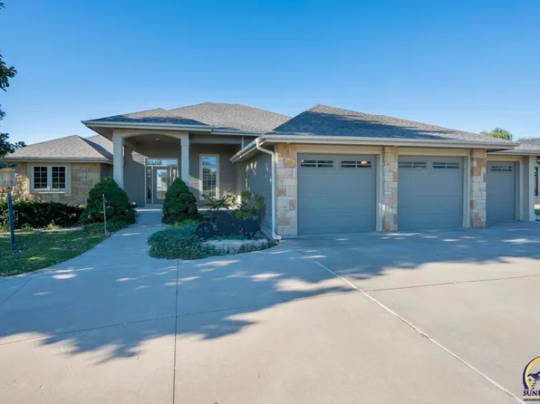 3333 NW 49th Ter, Topeka, KS 66618