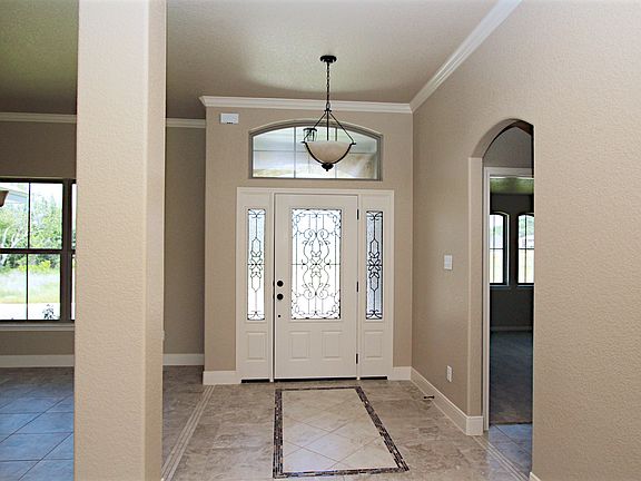 Entry Way, Custom Tile Detail
