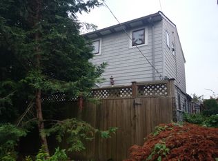 329 N 80th St, Seattle, WA 98103