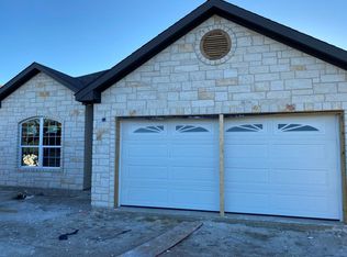 222 Dudley Way, Fredericksburg, TX 78624