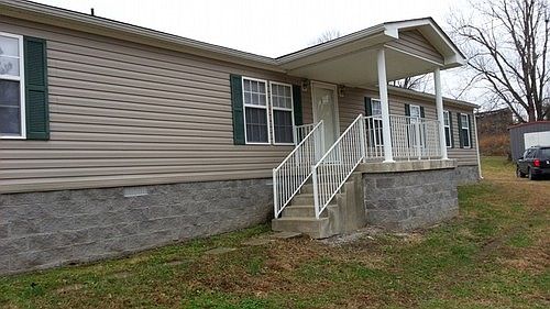 1st image of 105 1st St #1