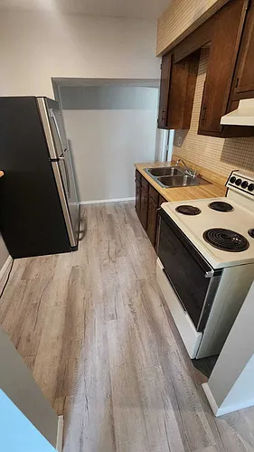 333 Manown St Photo 1