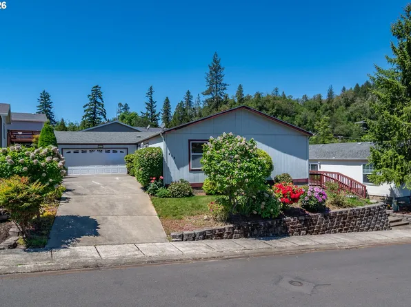 133 Brenda Pl, Canyonville, OR 97417