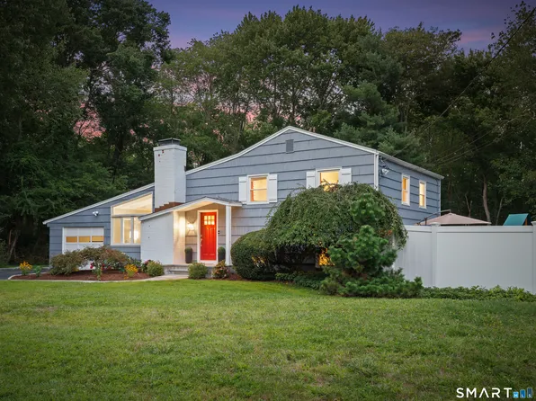 4 Half Mile Common, Westport, CT 06880