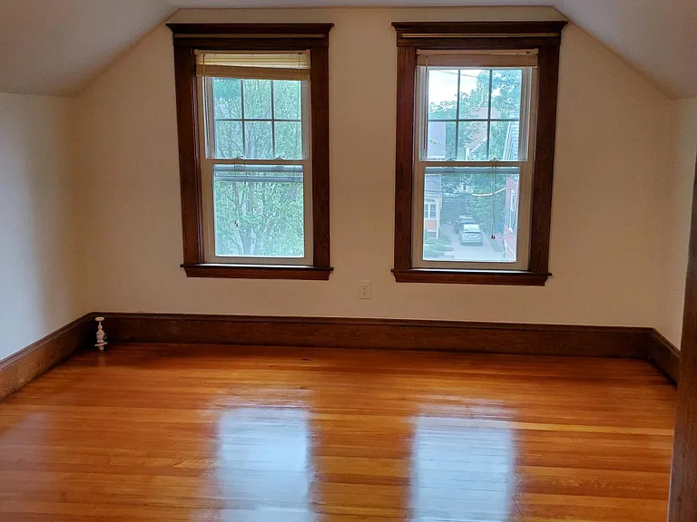 22 Allen St #2 — Photo 12
