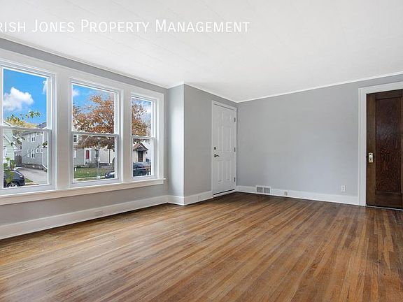 2nd image of 233 Saint Lawrence Ave #1