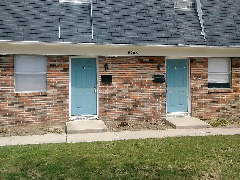 5695 Ironwood Ct — Photo 8