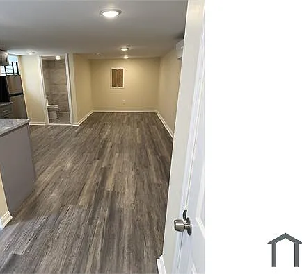 1033 S 55th St #STUDIO — Photo 16