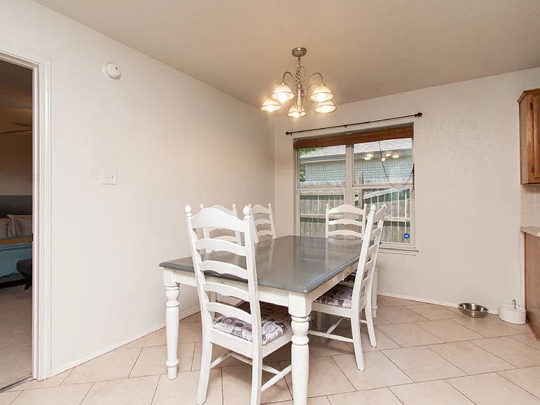 4310 Neta Dr — Photo 6