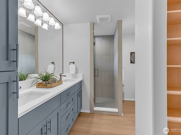3rd image of 37234 22nd Avenue S