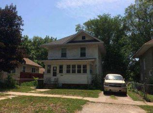 612 Sumner St, Waterloo, IA 50703