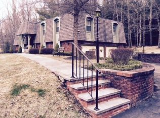 656 Winney Hill Rd, Oneonta, NY 13820