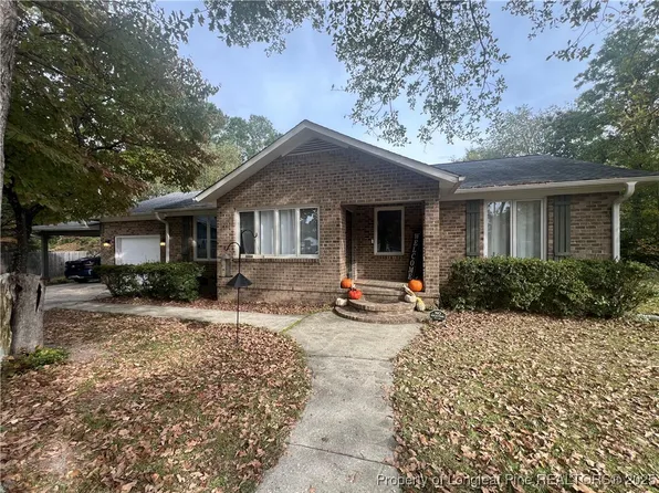 3474 Thorndike Dr, Fayetteville, NC 28311