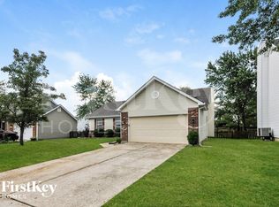 1206 Saddlemaker Dr, Saint Charles, MO