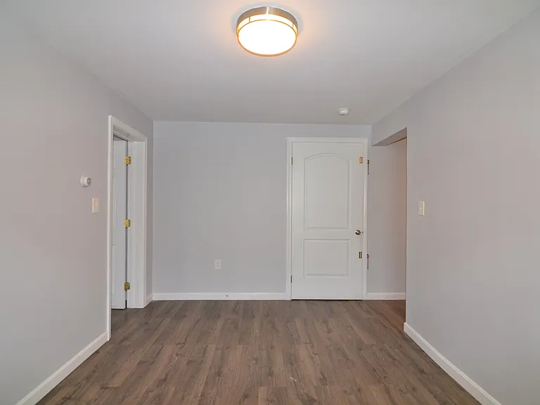 253 Paris St #1 — Photo 8