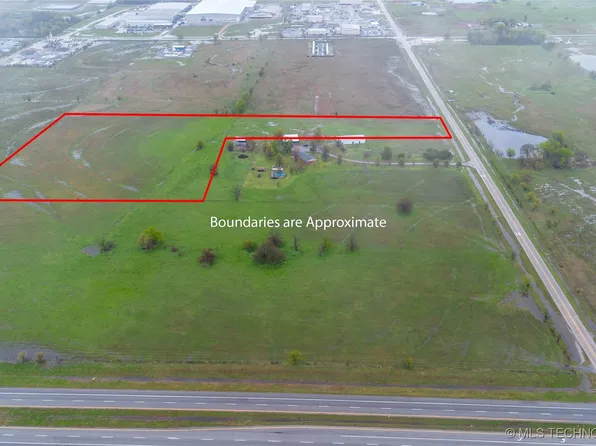 S 435th Rd, Pryor, OK 74361