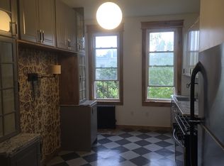 313 Harman St APT 3R, Brooklyn, NY 11237