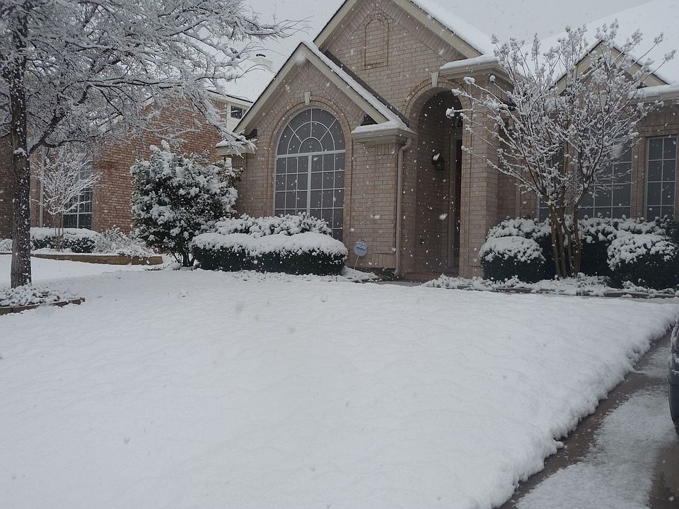 2nd image of 2704 Meadow Wood Dr