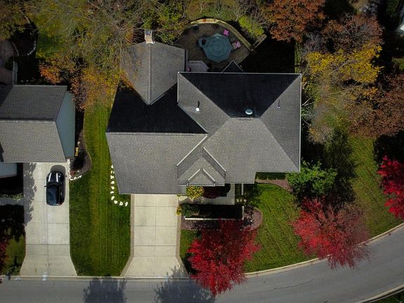 3rd image of 7991 Luckstone Dr