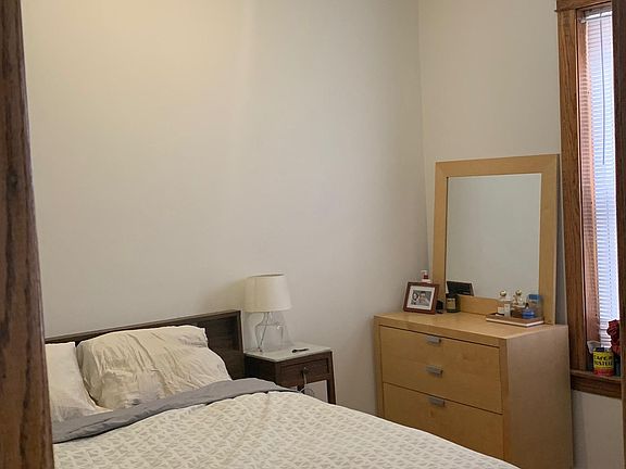 2nd image of 1909 W Potomac Ave #1