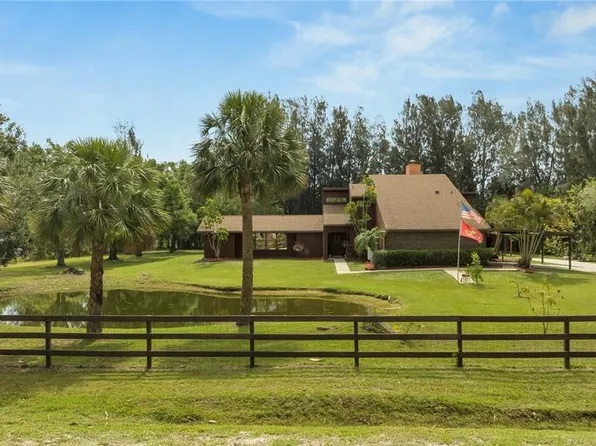 4045 Reynolds Rd, Grant Valkaria, FL 32950