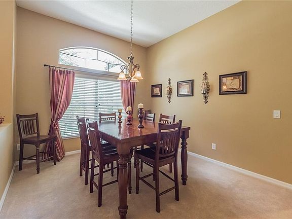 5th image of 38 Dalewood Dr
