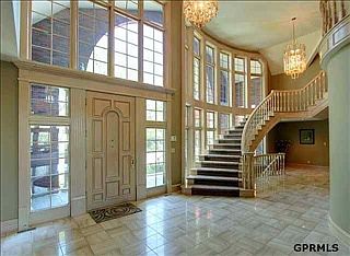 5th image of 9822 Nottingham Dr