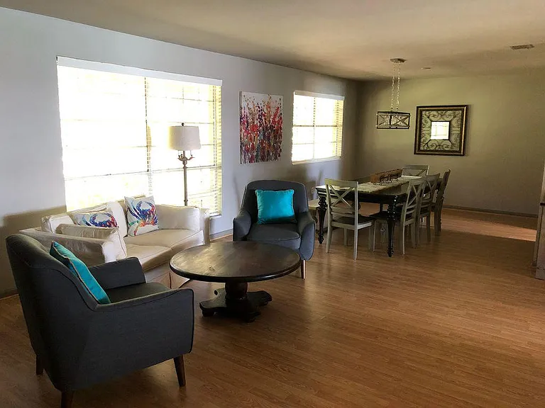 1131 Perdido Manor Dr — Photo 40