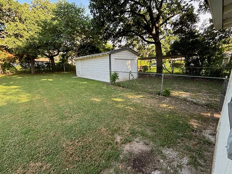 2816 Putnam St — Photo 25