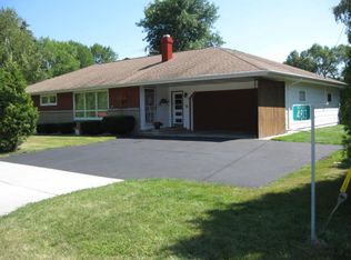 4813 W Custer St, Manitowoc, WI 54220