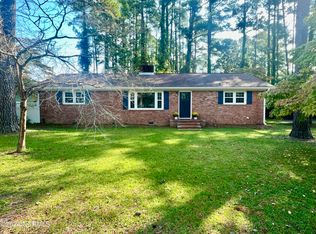 700 River Rd, Trent Woods, NC 28562