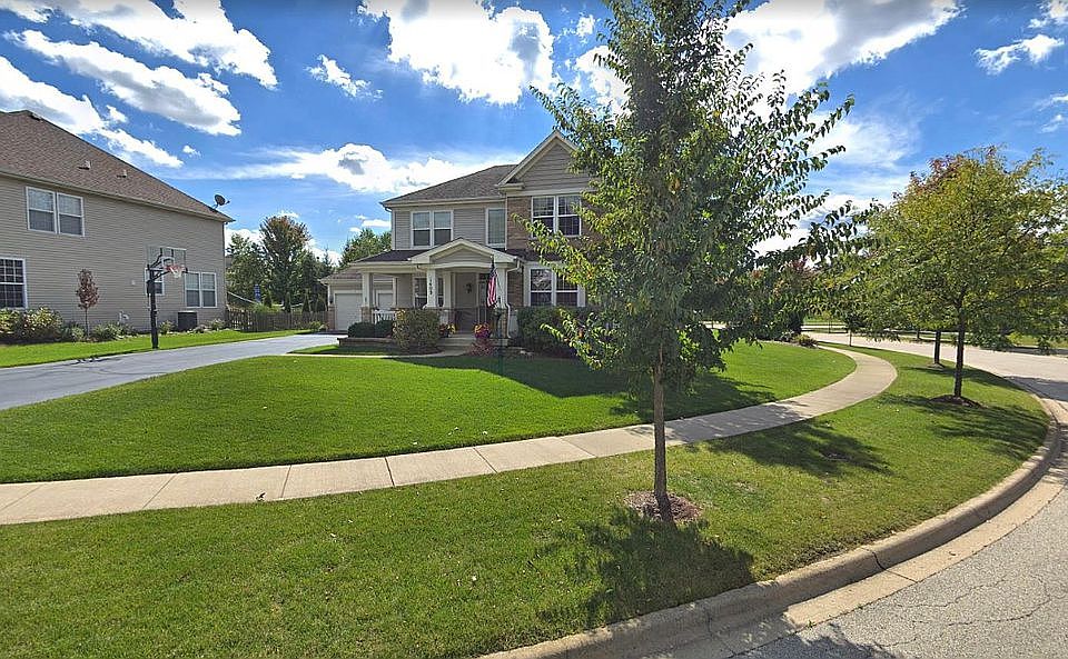 2nd image of 1409 Walnut Dr