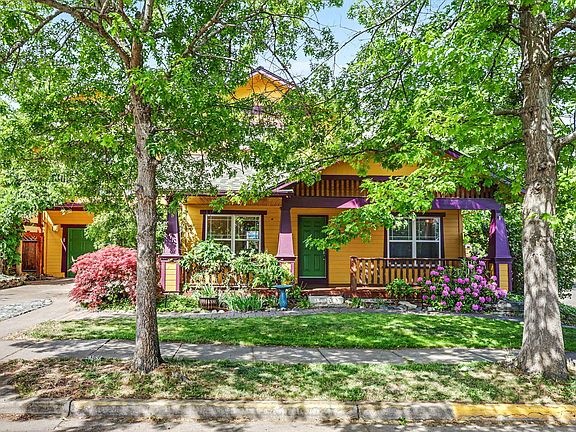 2nd image of 461 Parkside Dr