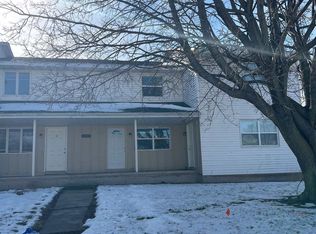 1109 Geneva Rd #4, Menasha, WI 54952