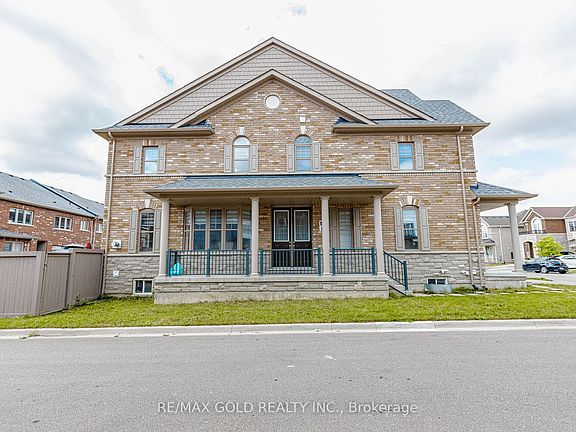 3rd image of 3 Dale Meadows Rd
