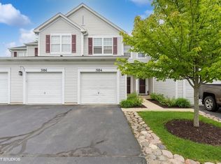 3104 Falling Waters Ln, Lindenhurst, IL 60046