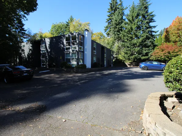 Westbay Apartments, 4503 Lakeview Blvd #4af692a5c, Lake Oswego, OR 97035