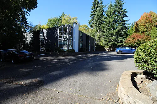 Westbay Apartments Photo 1