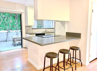 8618 Whitworth Dr APT 101, Los Angeles, CA 90035